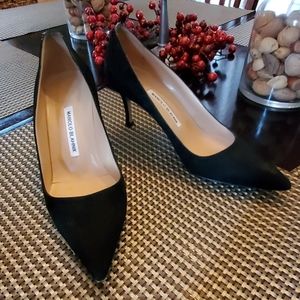 BLACK MANOLO BLAHNIK SHOES